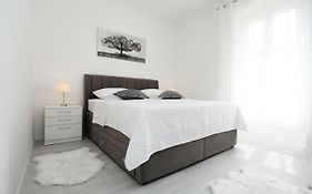 Apartman Marinela