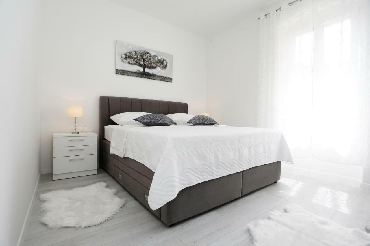 Apartman Marinela Spalato Esterno foto